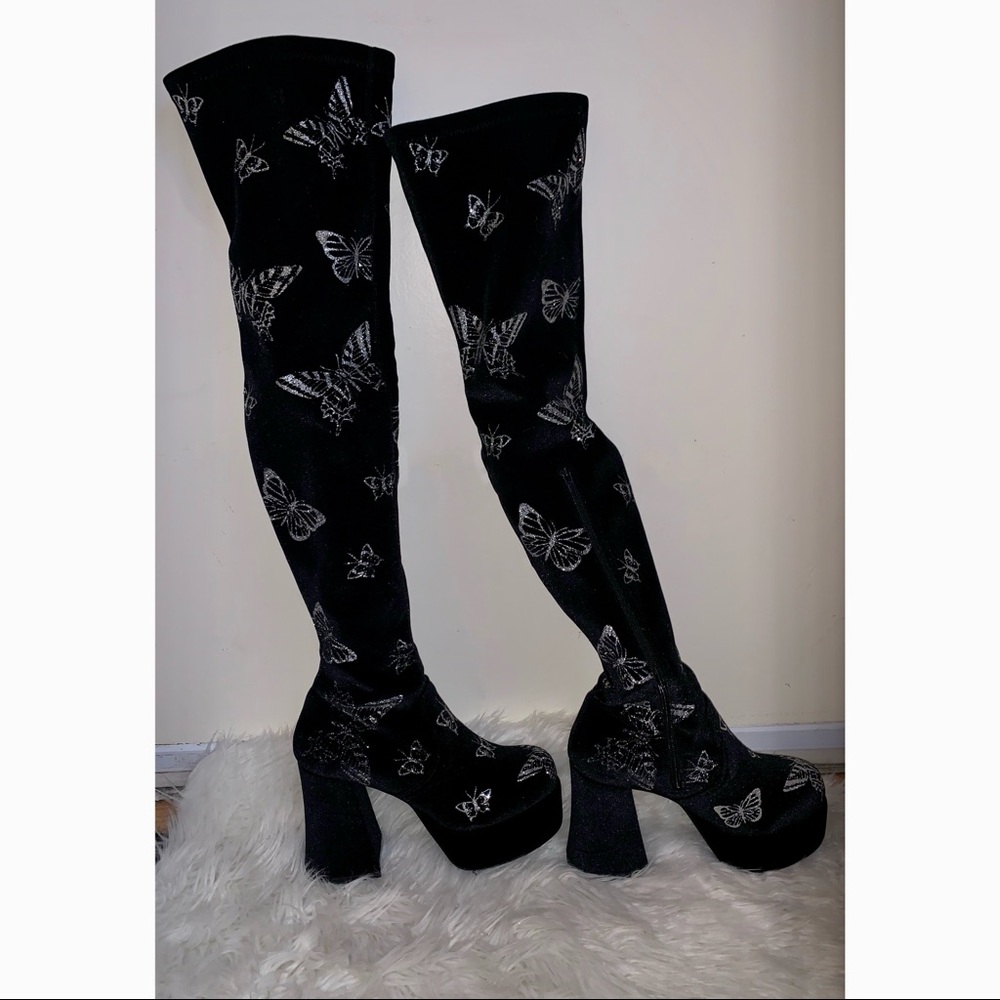 NWOB Delias thigh high velvet butterfly boot 7/7.5